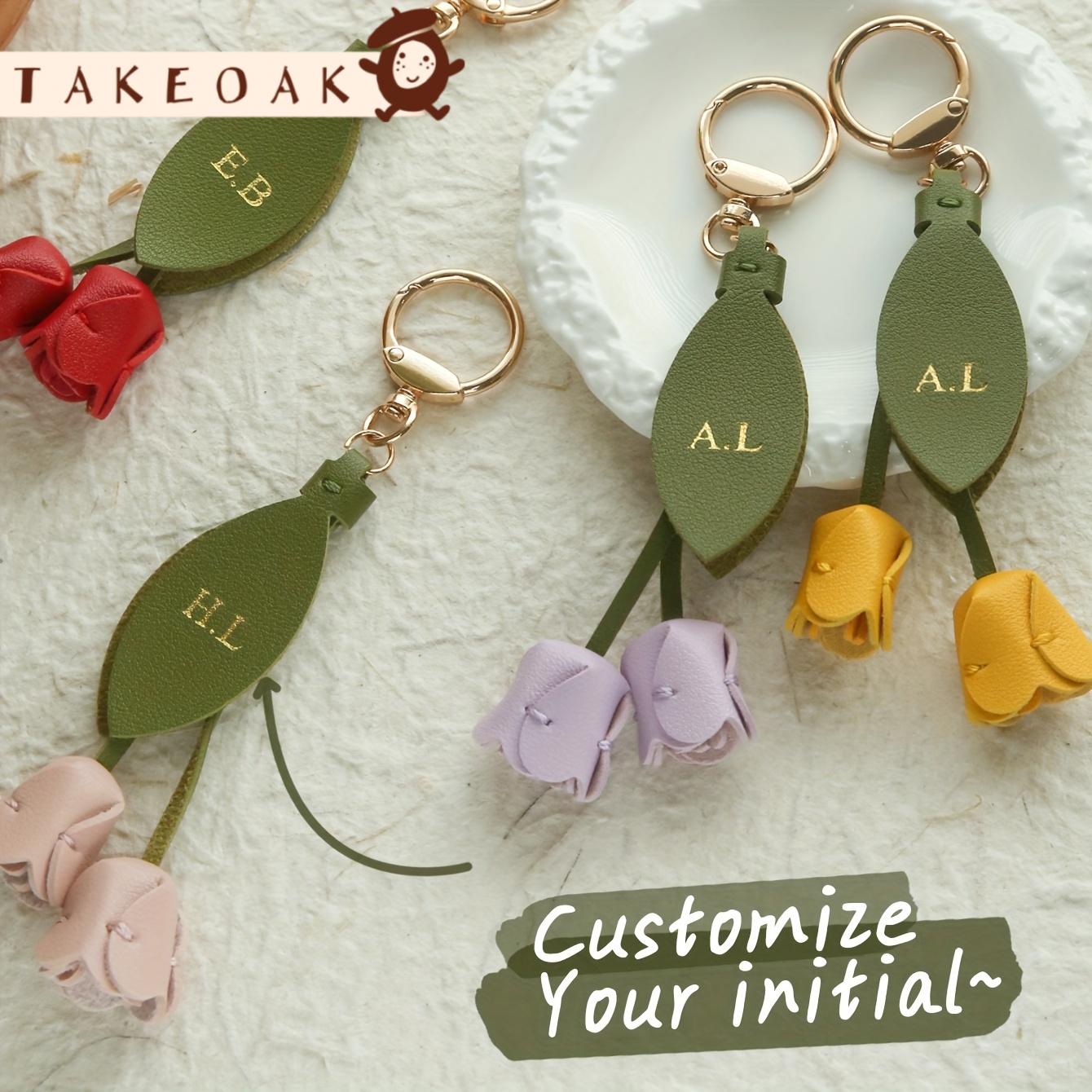 Spersonalizowany brelok do klu – Monogram Keychain Leather recenzja i cena