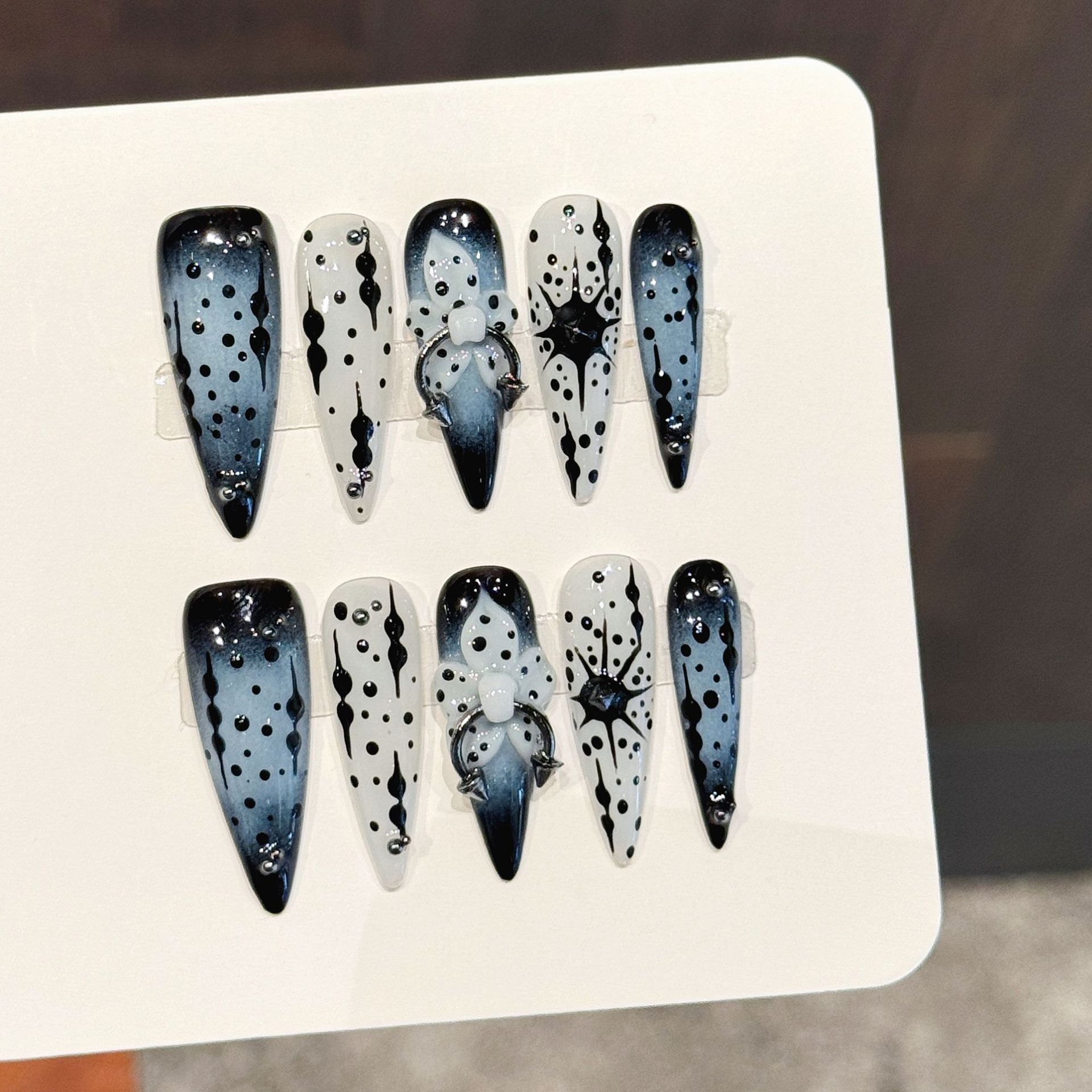 10 szt. Gradientowe Niebieskie – Pressed Flower Art recenzja i cena